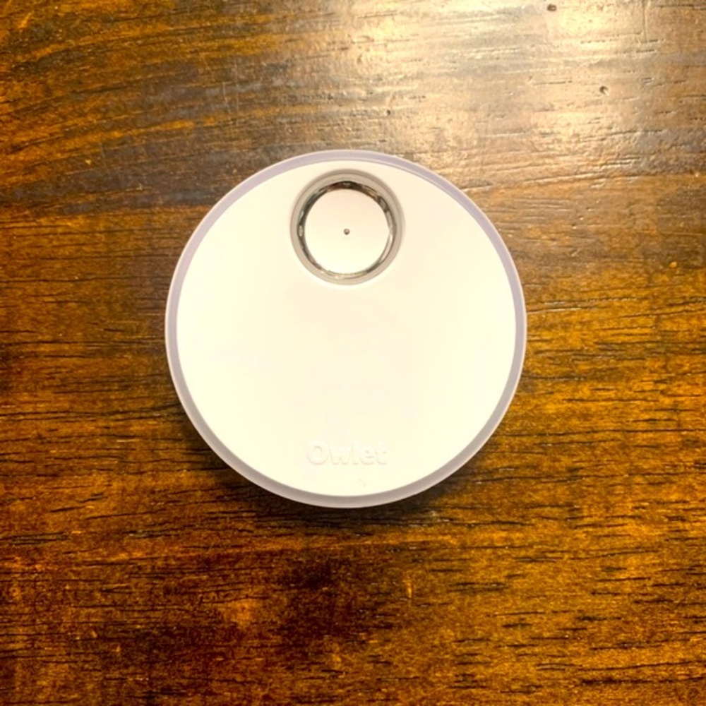 Owlet Dream sock base station